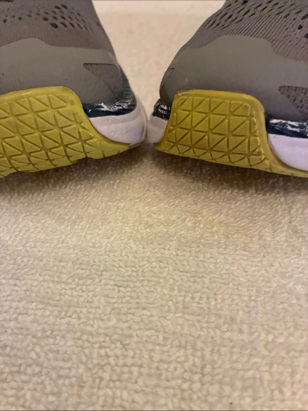 Hoka Clifton 6 Gray Navy Running Shoes w/Yellow Toe Accents mesh upper
